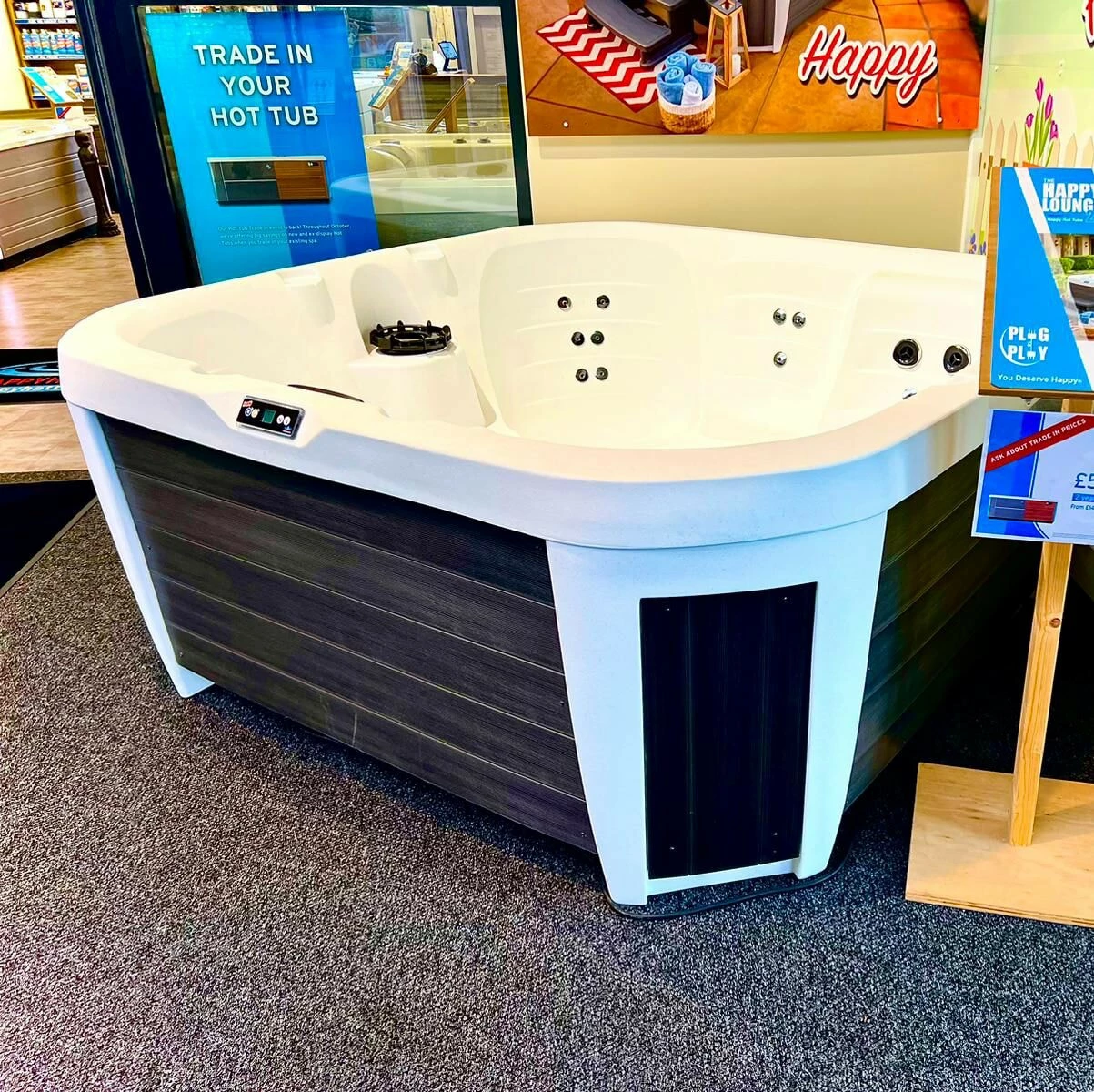 Off-Display (Gosport) Happy 25 Lounge - 5 Person Plug & Play Hot Tub 2 Off-Display (Gosport) Happy 25 Lounge - 5 Person Plug & Play Hot Tub - Image 2