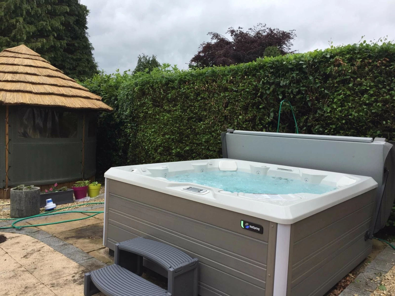 Hot Spring Flash - 7 Person Hot Tub 9 Hot Spring Flash - 7 Person Hot Tub - Image 9