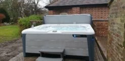 Hot Spring Grandee - 7 Person Hot Tub 10 Hot Spring Grandee - 7 Person Hot Tub -HAPPY HOT TUBS Shop photo 2019 12 10 17 23 05