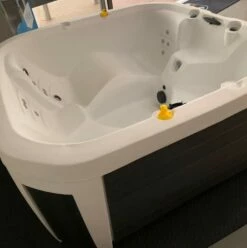 Off-Display (Worthing) Happy 25 Lounge - 5 Person Plug & Play Hot Tub 9 Off-Display (Worthing) Happy 25 Lounge - 5 Person Plug & Play Hot Tub -HAPPY HOT TUBS Shop worthing happy 2